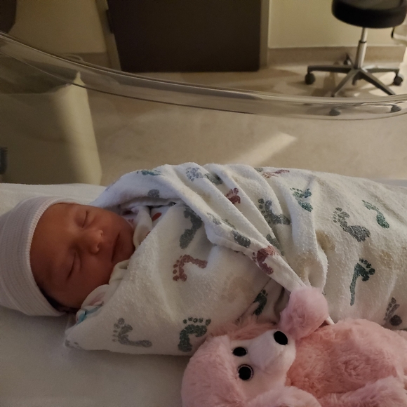 Meet your Posher, Brandonandporsche - Picture 1 of 1